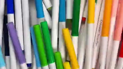 Marker ASMR #crayola #markers #asmr #art #craft #schoolsupplies #shorts