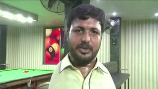 Born without arms, Muhammad Ikram masters the game of snooker