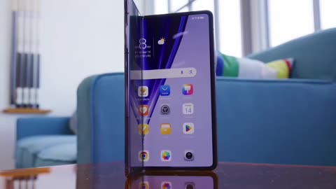 Smartphone Awards 2023! A Game Changing Foldable Phone that Redefines Smartphone Design