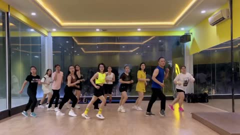 MAMMA WANNA MAMBO - Mehgan Trainor | ZIN 101 | Mambo | ZUMBA class | ZIN Adele