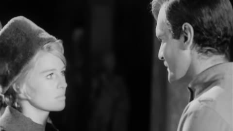 Julie Christie On The Of Set Of Dr Zhivago (1965) - Featurette