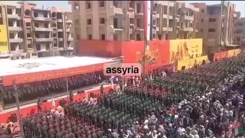 Un desfile militar ayer en Siria