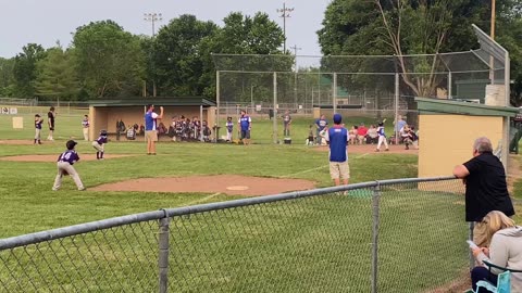 Blue jays vs Rockies. (Little League baseball)