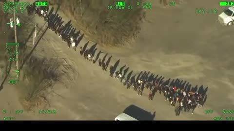 Breaking!👀 Video from Texas DPS helicopter shows Illegal immigrants crossing Rio Grande River