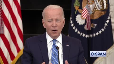 Joe Biden Appears Lost, Handlers Rush Reporters Out, Try To Protect Him From Justice Breyer Question