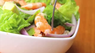 Avocado Shrimp Mixed Greens Salad