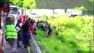Mexico bus crash kills more than dozen passengers
