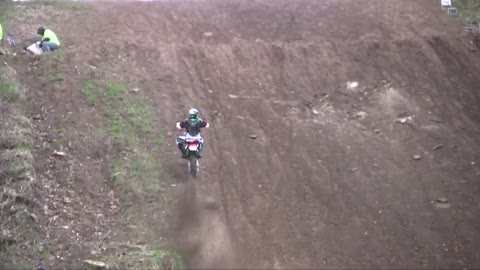 15 year old on 1400cc dirt bike wins King of the Hill