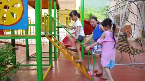 Learn Color - Fun indoor playground for family at play area - nursery rhymes song for baby