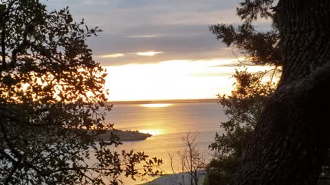 Texas Sunrise on the lake