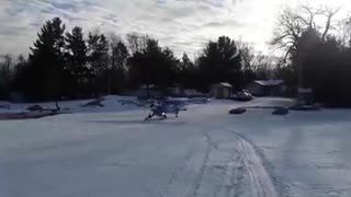 Kitfox Skis frozen as Kid goes flying