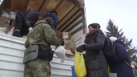 Russian Troops Deliver More Than 90 Tons of Humanitarian Aid to Dergachevsky, Ukraine