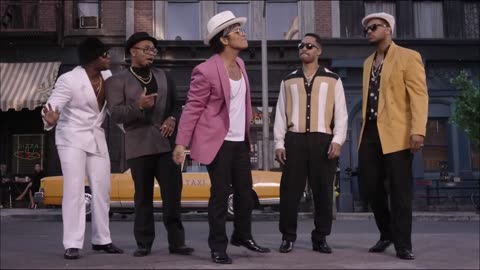 Mark Ronson - Uptown Funk (Official Video) ft. Bruno Mars