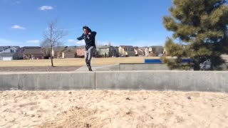 Dark hoodie parkour spin sand fail