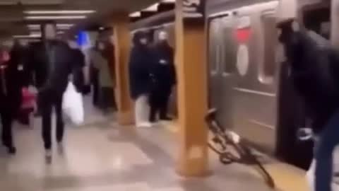 Man spits on guy in metro, instantly regrets