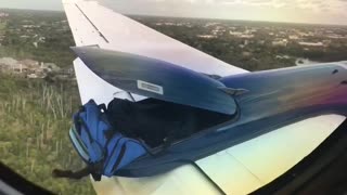 Open Luggage Compartment Forces Plane to Land Early