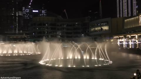 Amazing Dancing Fountain Show in Dubai
