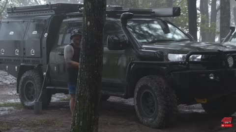 ROOF DEEP💦💦 water crossing causes CHAOS! Moreton Island adventure gone wrong 💦💦