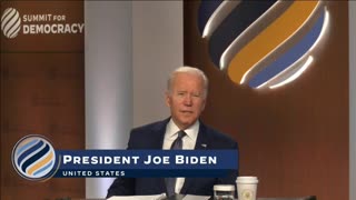 Biden urge a defender la democracia ya que "no ocurre por accidente"