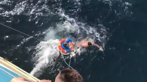 Falling from Passenger Ship - Live Footage!