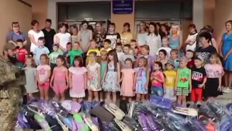 Akhmat special forces soldiers delivered a large batch of school bags