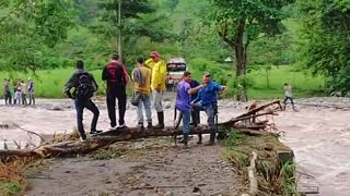 Cinco mil personas afectadas por el desborde de un río en el Carmen de Chucurí, Santander