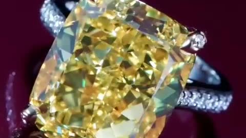 Diamond yellow Ring