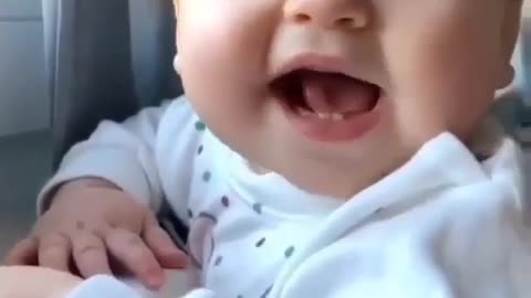 Baby is very funny reaction