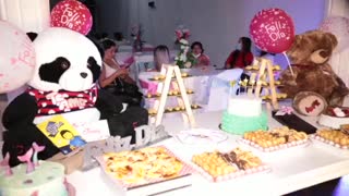 Policía sorprendió con fiesta de 15 años a dos pacientes oncologícas en Bucaramanga