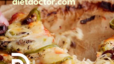 1-Min Recipe • Low-carb cauliflower pizza by diet Doctor