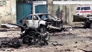 Suicide blast targets convoy in Somali capital