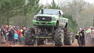 Monster Mud Trucks on a ROLL!! Who is the winner for you guys?