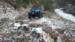 Jeep Wrangler vs. Avalanche part 2