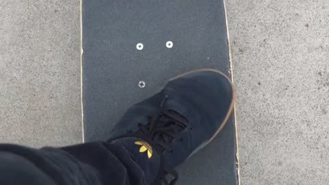 How to Skateboard for Beginners | Footing, Pushing, Stopping, Turning, Cracks & Curbs | Tactics