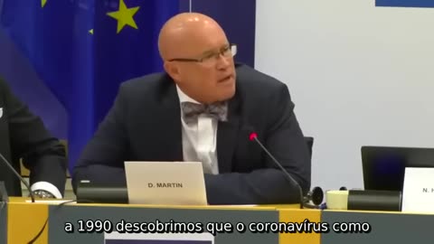Covid é genocídio - um crime de guerra biológica - Dr. David Martin fala ao Parlamento Europeu