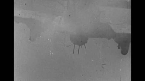 High Quality Raw Luftwaffe Gun Camera vs USAAF B 17 Flying Fortresses and B 24 Liberators