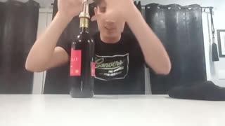 How to open a wine bottle