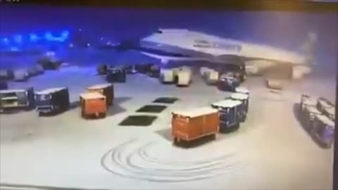 Shocking Moment The Plane Skidded