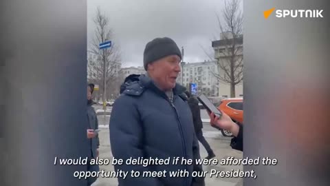 THIS IS HOW THE RUSSIAN PEOPLE THINK ABOUT TUCKER CARLSON (RU, ENG)