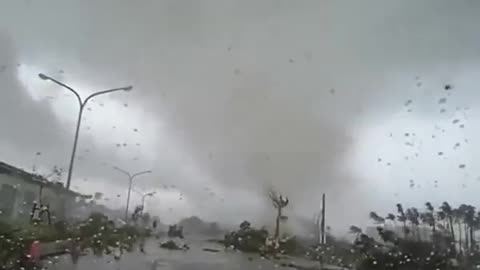 Driver Caught In Tornado
