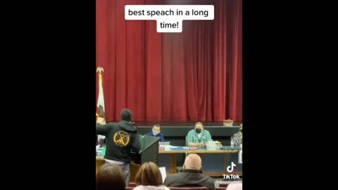 Man Gets Standing Ovation For Blistering Speech to School Board!