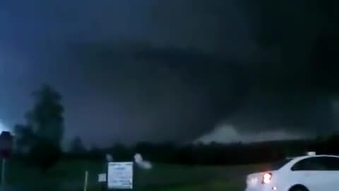 Huge Hackleburg–Phil Campbell Alabama EF5 Tornado April 27, 2011