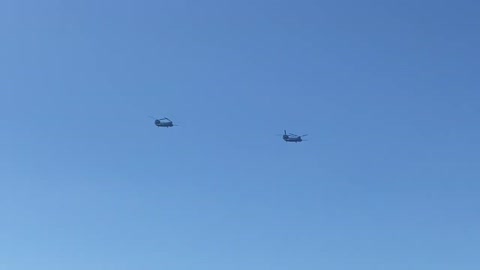 2 Chinooks at the Same Time!