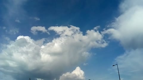 27.05.2022 De beaux vrais nuages pour confirmer la victoire des Chapeaux blancs sur l'OTAN