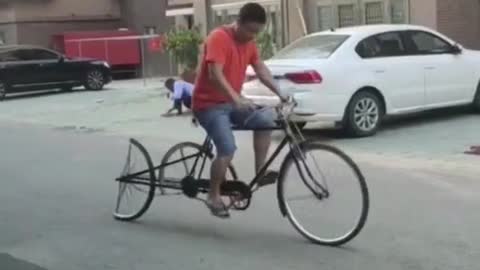 People repair bicycles, tire repair bicycles.