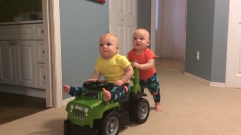 [ LoveBaBy ] - Baby shows off strength, takes brother for a ride - Funny - Funny BaBy