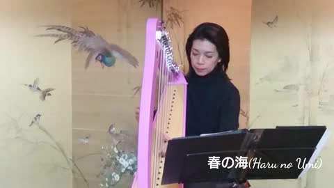 Haru no Umi (27 string lever harp)