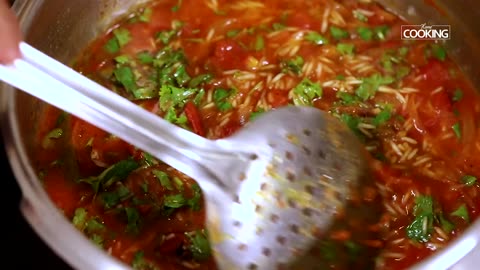 Tomato Rice in Pressure Cooker _ Thakkali Sadam _ Rice Recipes _ Tomato Pulao _ Lunch Box Recipes
