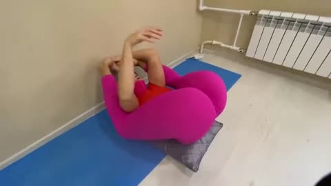 Yoga Art - Stretching and Gymnastics training