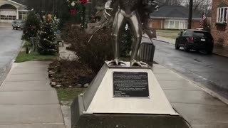 Mothman Statue Walk Around